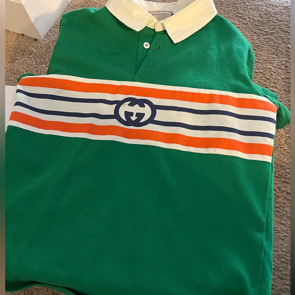 Kids Gucci Grenn shirt Size 6t-7